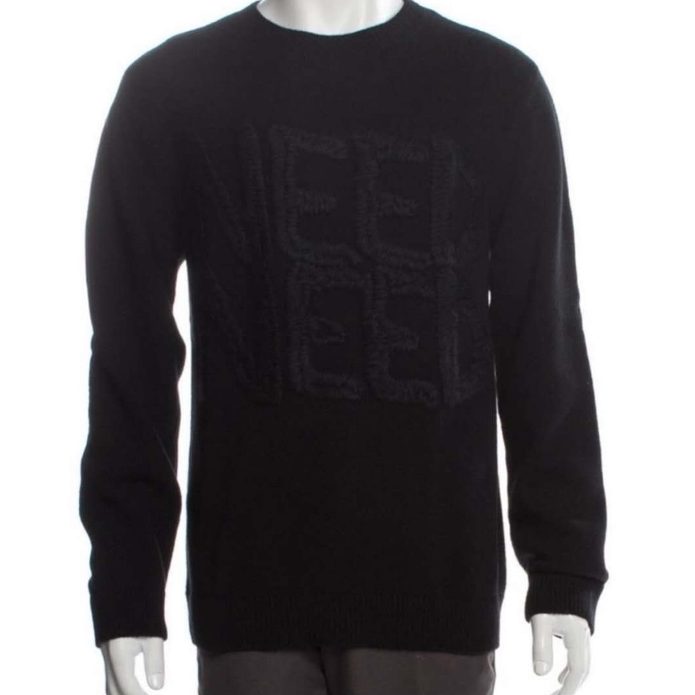 Valentino Virgin Wool Graphic Print Pullover sweatshirt Unisex New w tag!